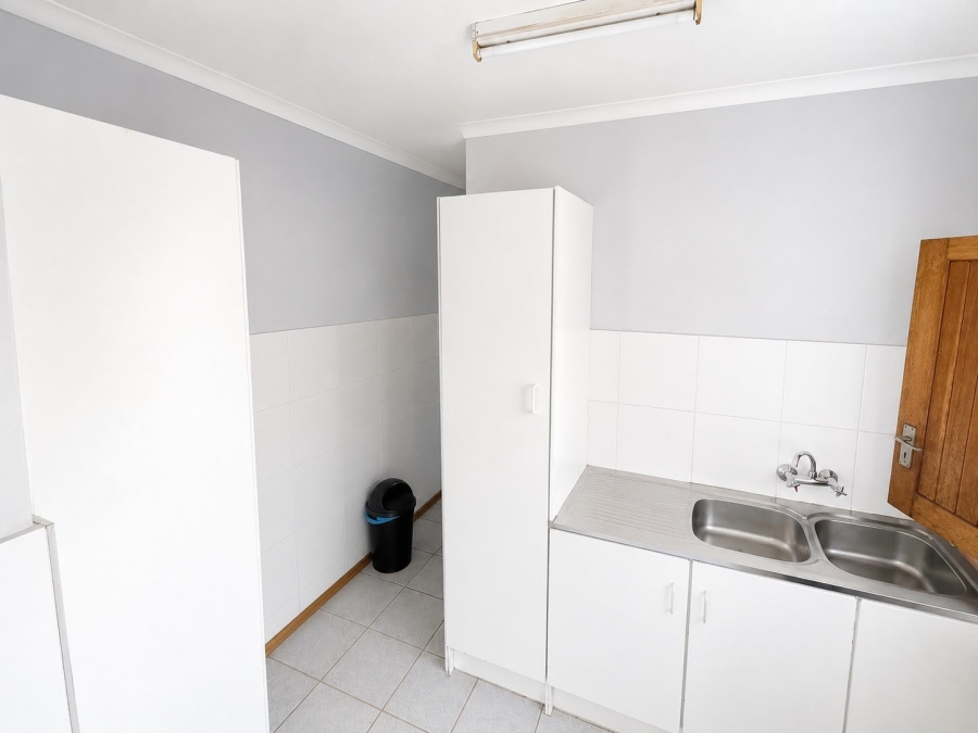 3 Bedroom Property for Sale in Geelhoutpark North West